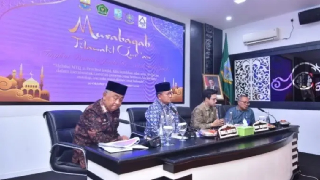 Maulana saat rapat bersama Forkopimda, di aula Bapperida, Kamis (21/5)