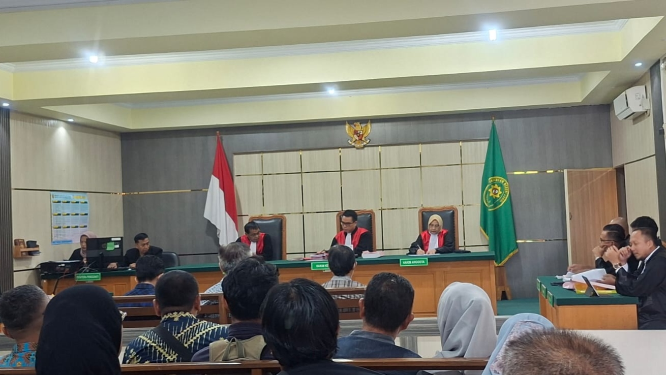 Sidang perdana kasus zat kimia PDAM Tirta Mayang 