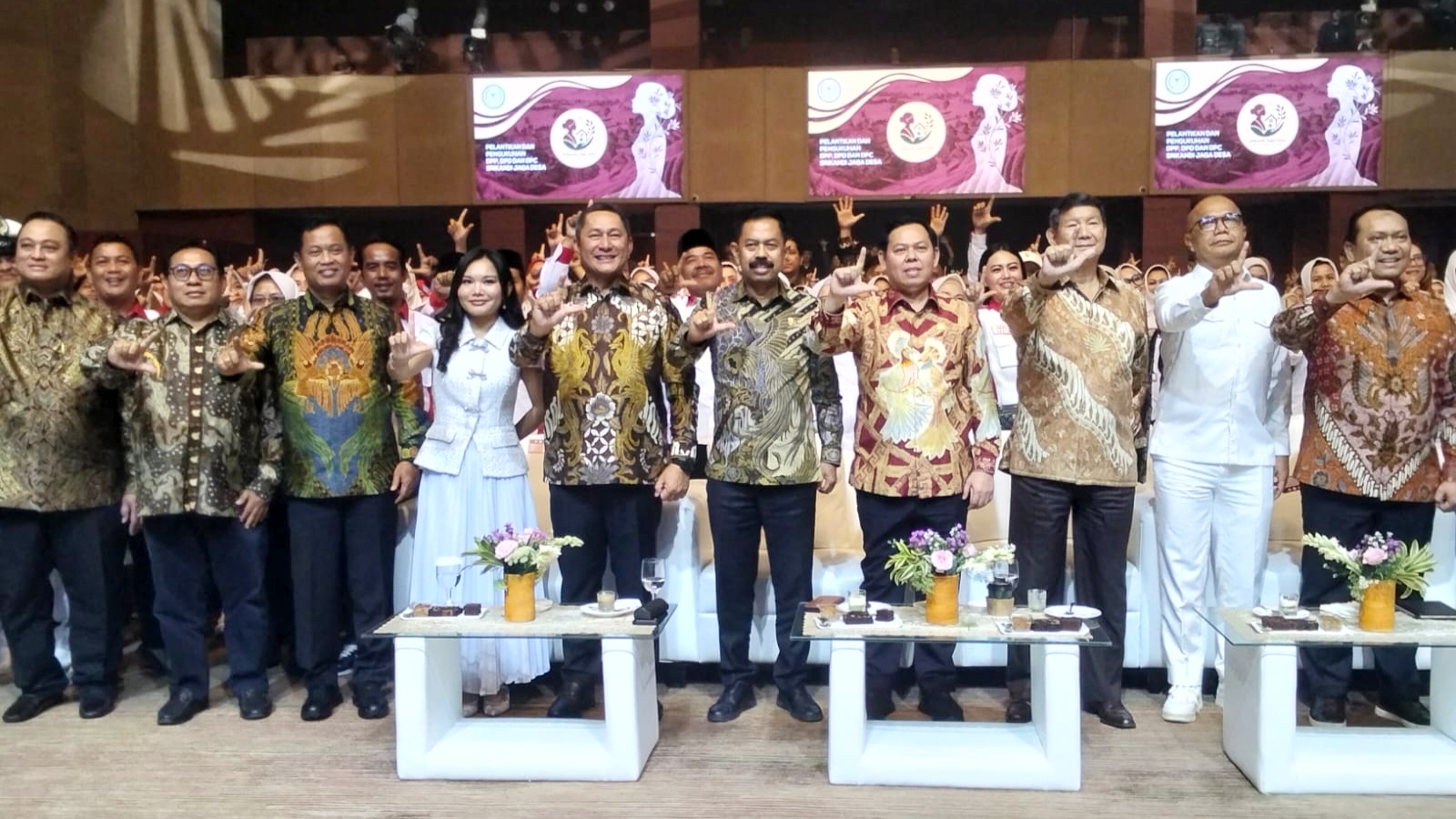 Hashim Djojohadikusumo lantik pengurus Srikandi Jaga Desa se-Indonesia