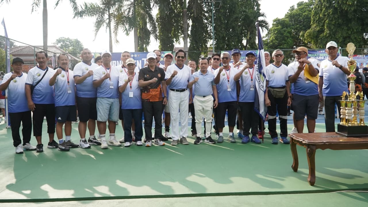 Al Haris buka turnamen tenis alumni perguruan tinggi nasional