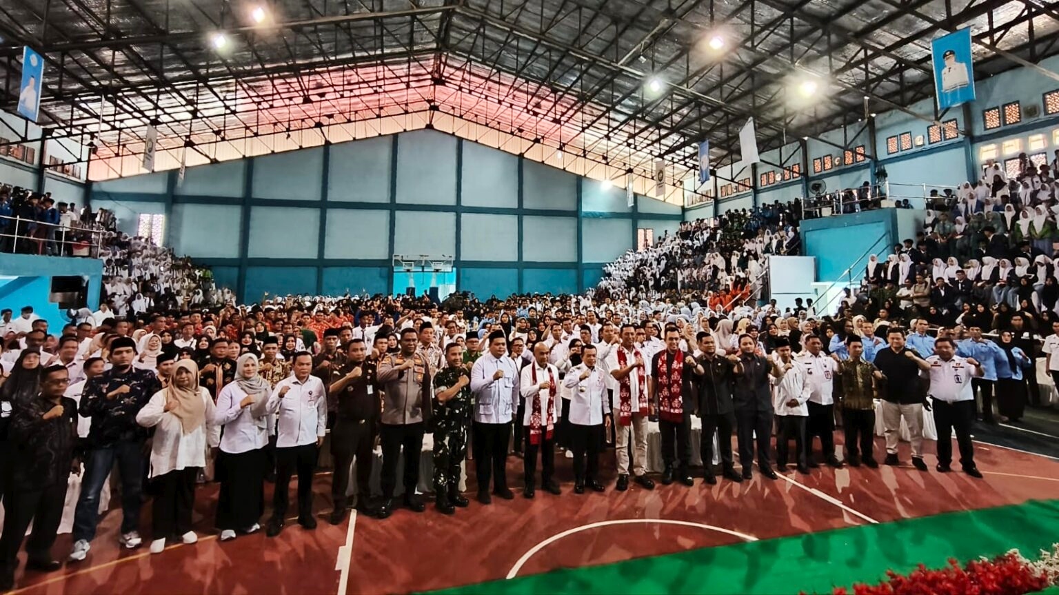 Ribuan pelajar Bungo padati deklarasi akbar IRET yang dihadiri Gubernur Al Haris