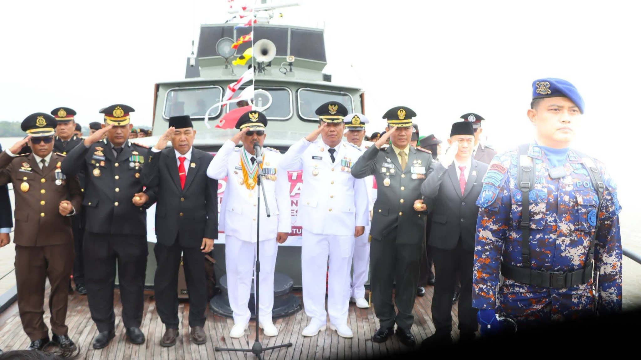 Anwar Sadat tabur bunga di Sungai Pengabuan