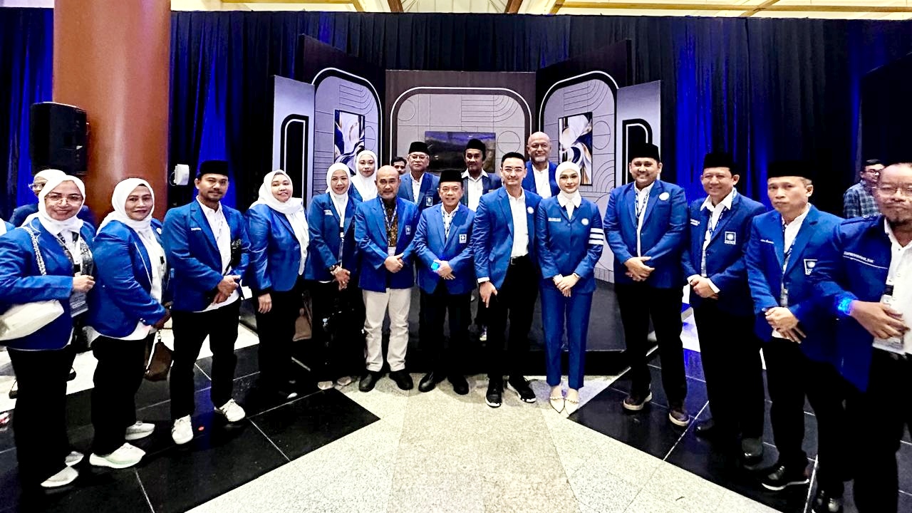 Kader PAN Jambi saat menghadiri malam puncak HUT ke-28 PAN dan Rakernas