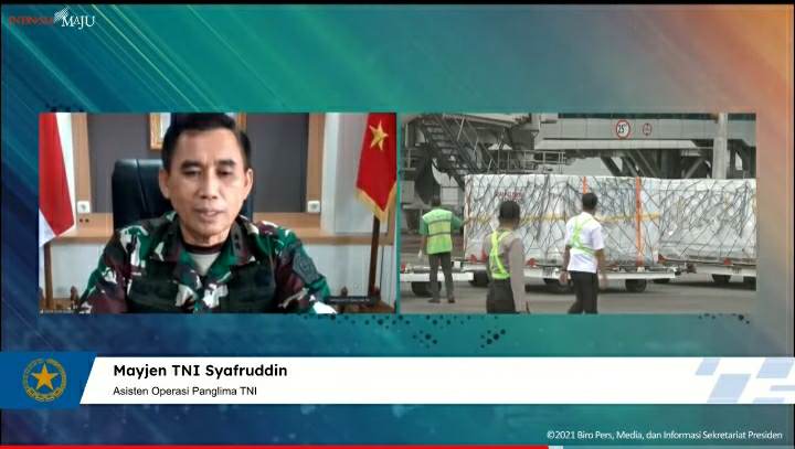 Mayjen TNI Syafruddin memberikan keterangan pers menyambut kedatangan vaksin