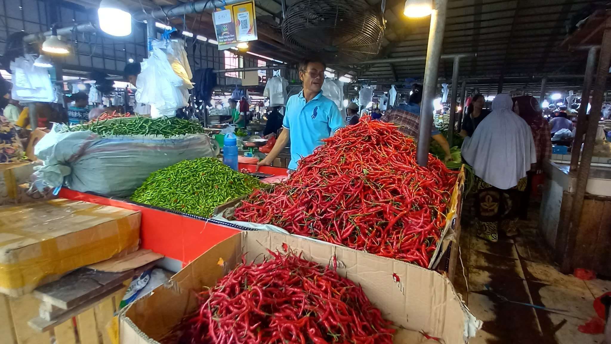 Penjulan cabai di Pasar Angso Duo Baru Jambi