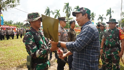 Romi saat pembukaan TMMD di lapangan PTPN Desa Lagan Tengah, Rabu (20/9)