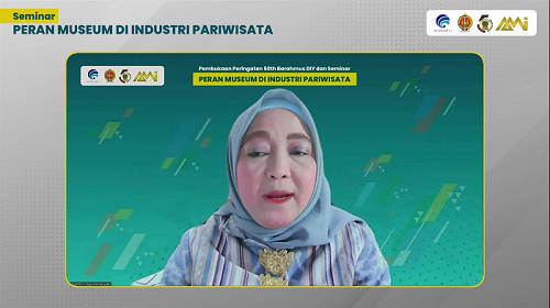 Saptriana Tangkary saat webinar Peran Museum di Industri Pariwisata
