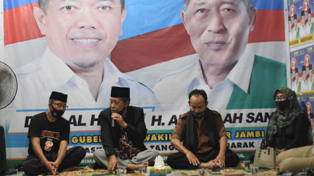Abdullah Sani saat silaturahmi dengan masyarakat Alam Barajo