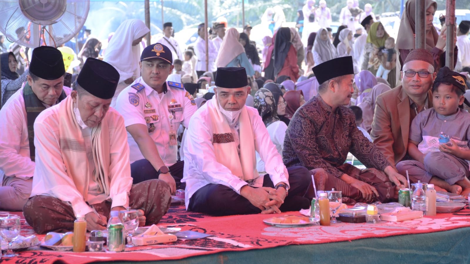 Wagub Abdullah Sani saat hadiri Tasyakuran di Ponpes Raudhatul Mujawwidin Rimbo Bujang