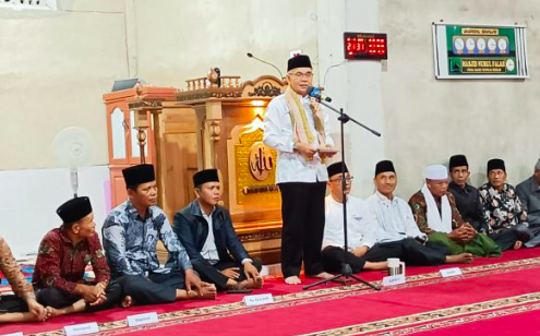 Bupati Adirozal buka MTQ ke-26 tingkat Kecamatan Air Hangat Timur