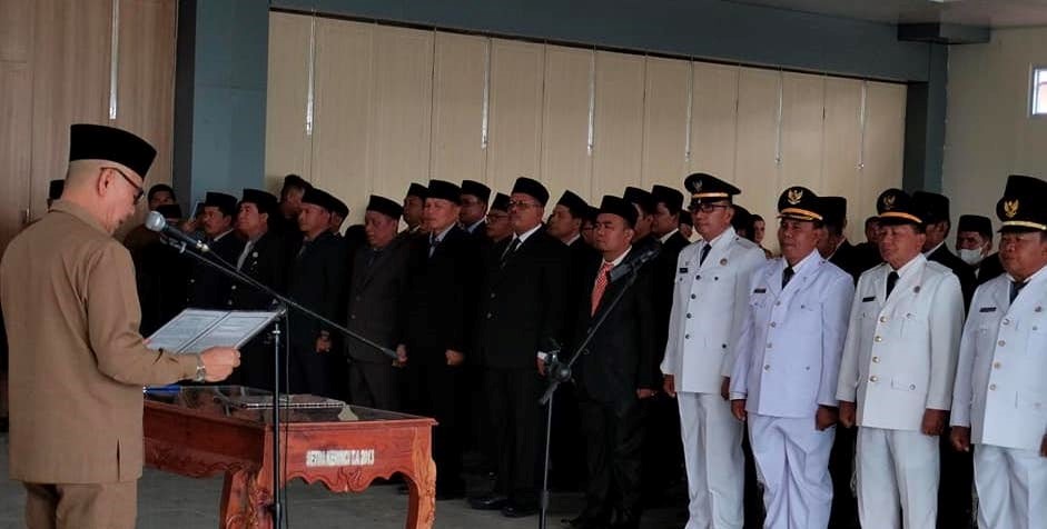 Bupati Adirozal lantik Pejabat Eselon II, III dan IV lingkup Pemkab Kerinci