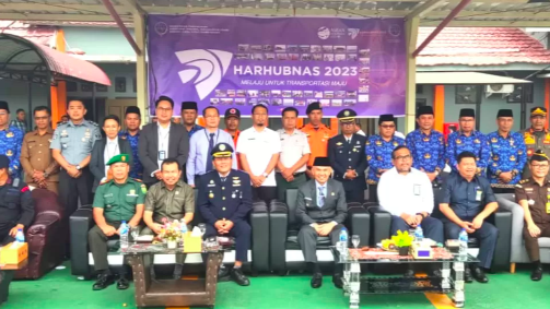 Adirozal berharap penerbangan di Bandara Depati Parbo Kerinci bisa kembali dibuka