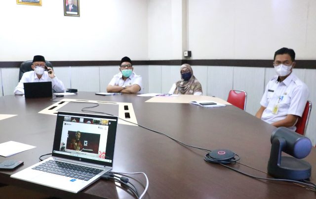Sekda Agus Sanusi saat ikuti roving seminar kekayaan intelektual secara virtual