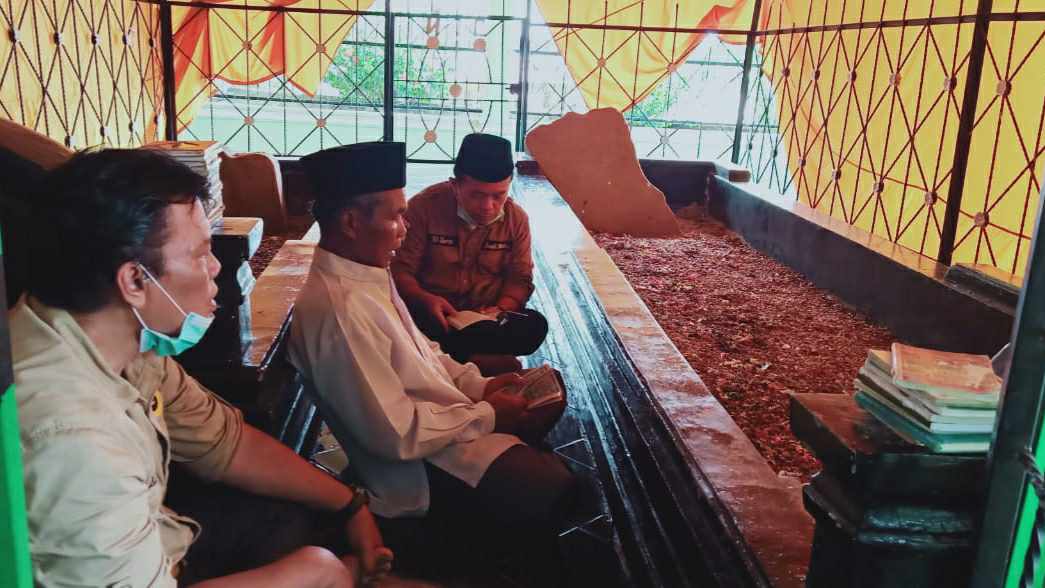 Al Haris saat ziarah ke Makam Rangkayo Hitam