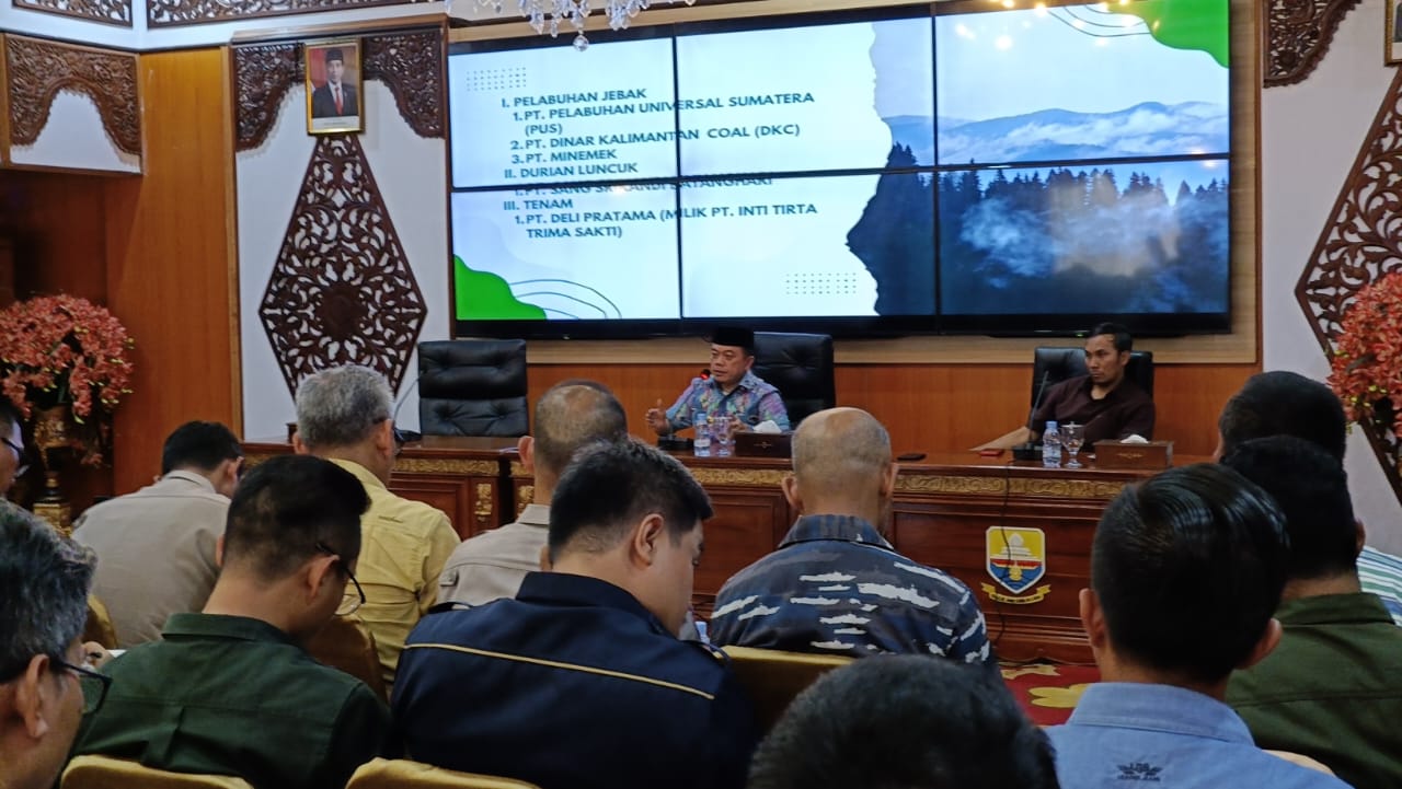 Al Haris rapat pengoptimalan jalan batubara melalui sungai, Sabtu (13/1)