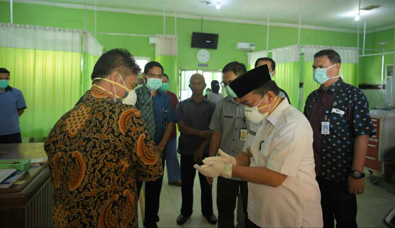 Al Haris saat tinaju RSUD Kol Adbunjani Bangko