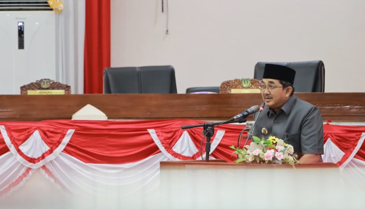 Anwar Sadat hadiri buka bersama dengan pimpinan dan anggota DPRD Tanjab Barat, Senin (1/4)