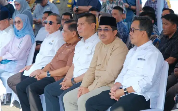 Anwar Sadat hadiri pelepasan ekspor komoditas unggulan Provinsi Jambi, Sabtu (23/9)