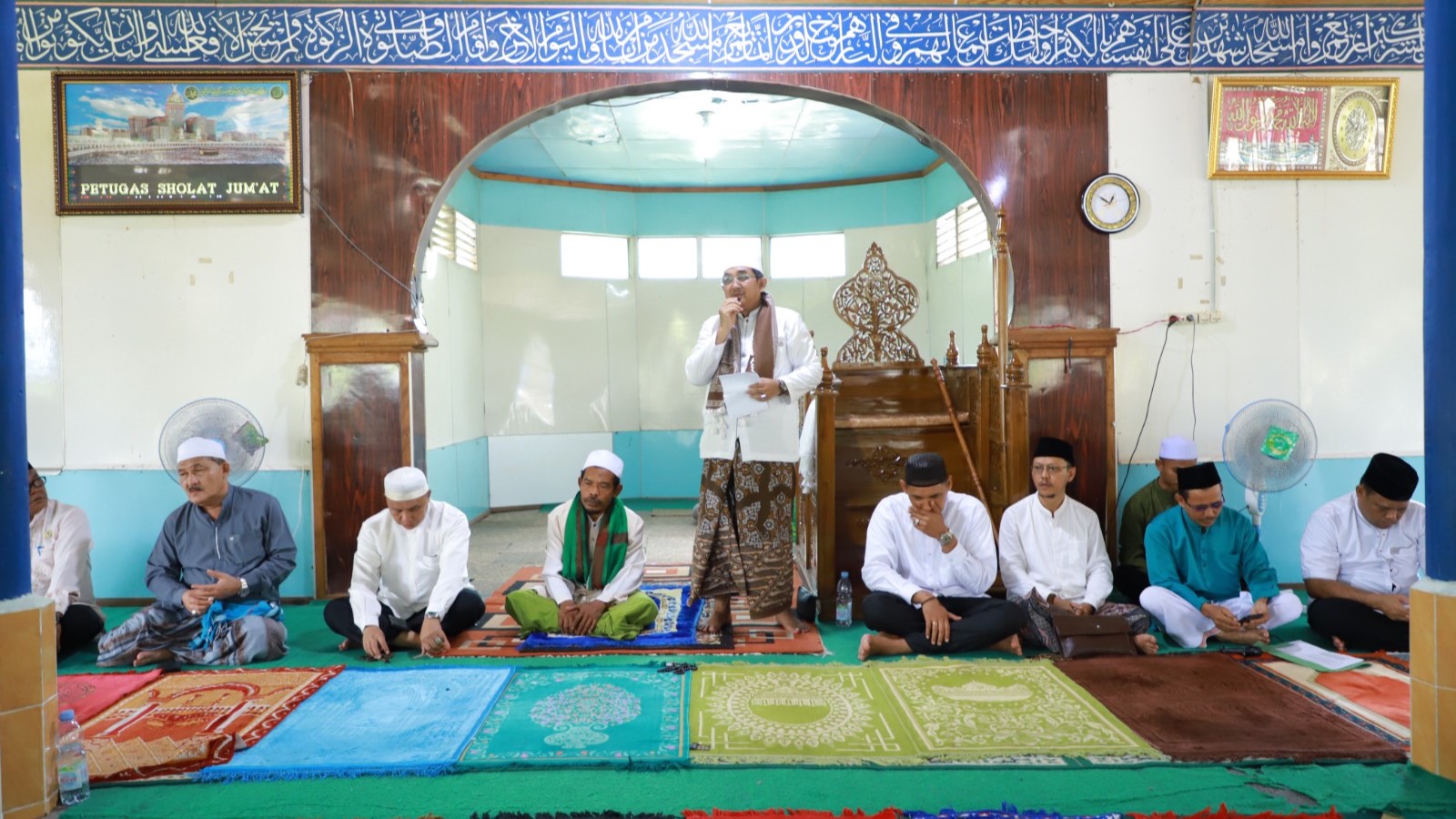Anwar Sadat Safari Jumat di Masjid Raya Nurul Salaf Desa Sungai Gebar, Jumat (3/5)