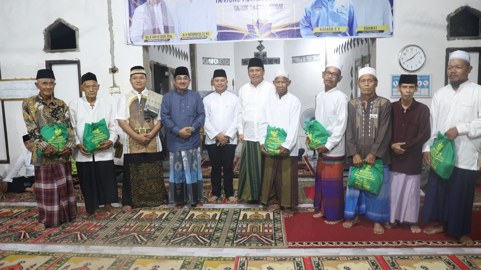 Anwar Sadat dan Katamso safari Ramadan Desa Bunga Tanjung