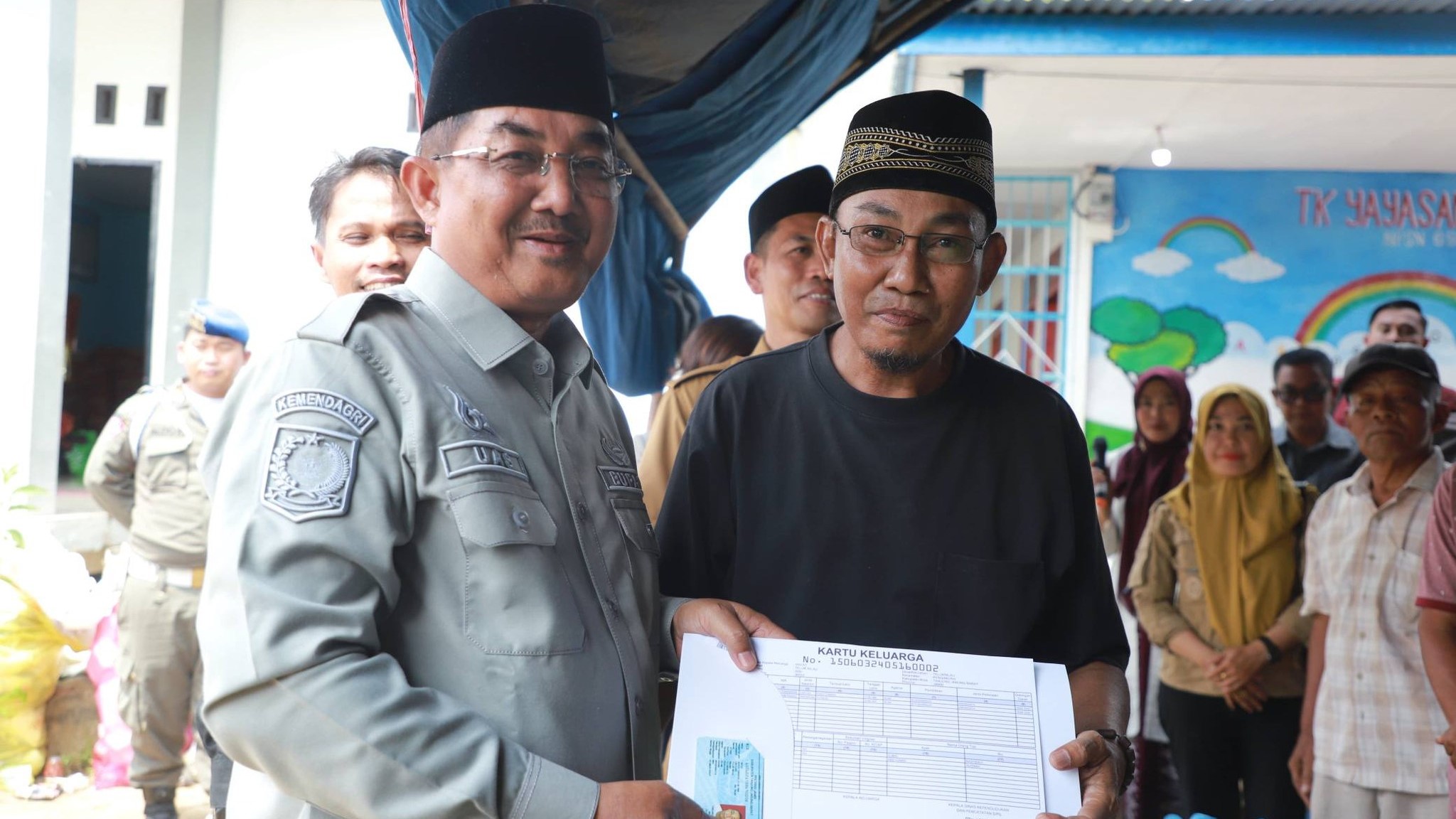 Bupati Anwar Sadat salurkan bantuan untuk korban kebakaran Teluk Nilau