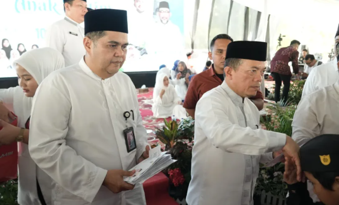 Bank Jambi berbagi santunan untuk 2.000 anak yatim