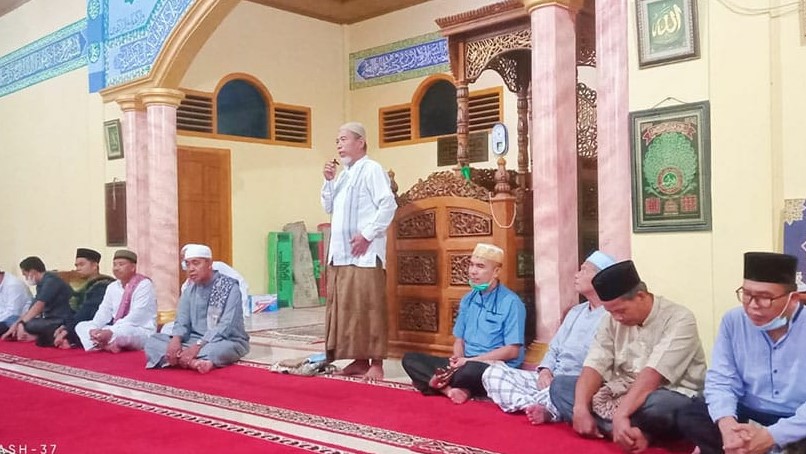 Bupati Mashuri saat safari Ramadan di Masjid Syuhada Desa Medan Baru Kecamatan Tabir Ulu