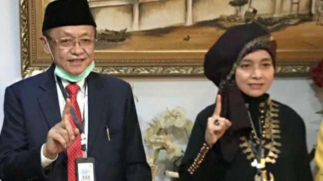 Cek Endra-Ratu Munawaroh