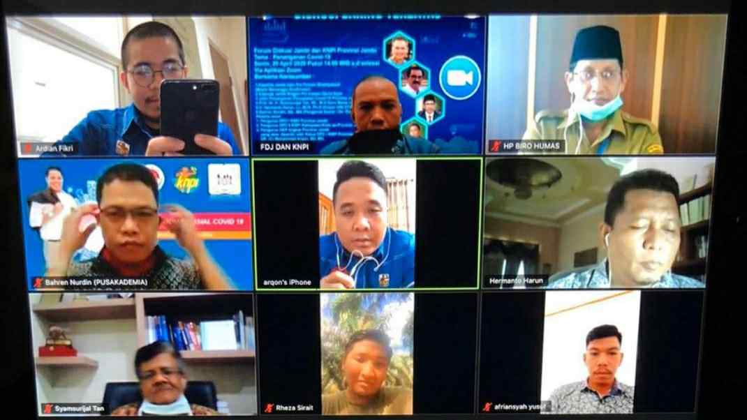 Keterangan Foto Diskusi Daring Part 1 yang sudah dilaksanakan oleh FDJ dan KNPI Provinsi Jambi
