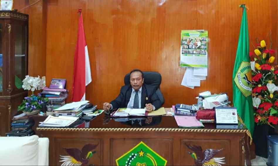 Direktur Urusan Agama Kristen Janus Pangaribuan