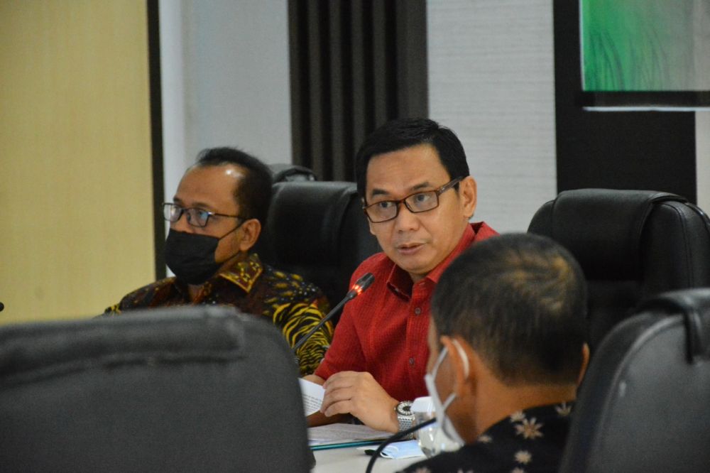 FGD Pansus BOT DPRD Provinsi Jambi bersama akademisi