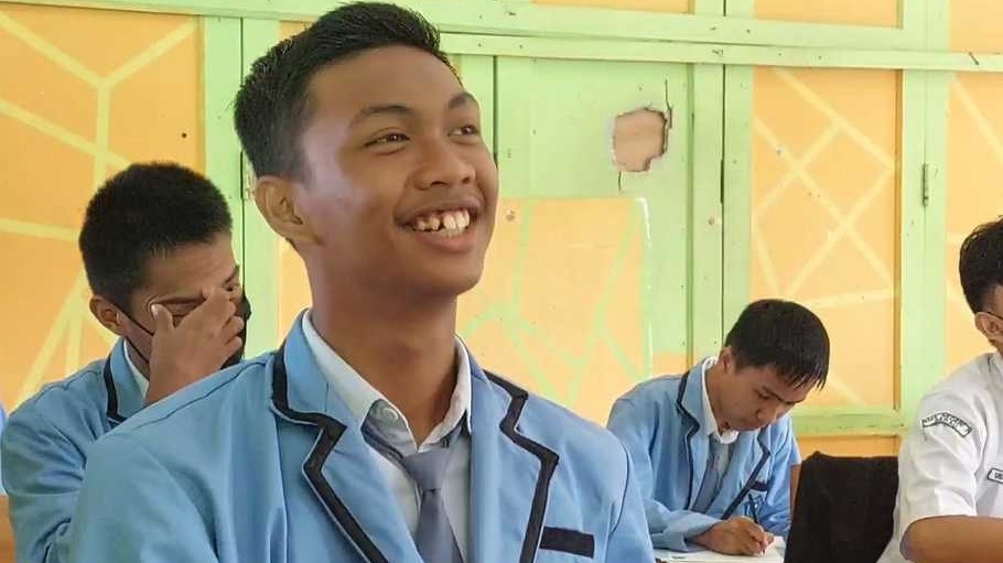 Siswa SMAN 7 Berau Kalimantan Timur, Adit Primayuda Ishak