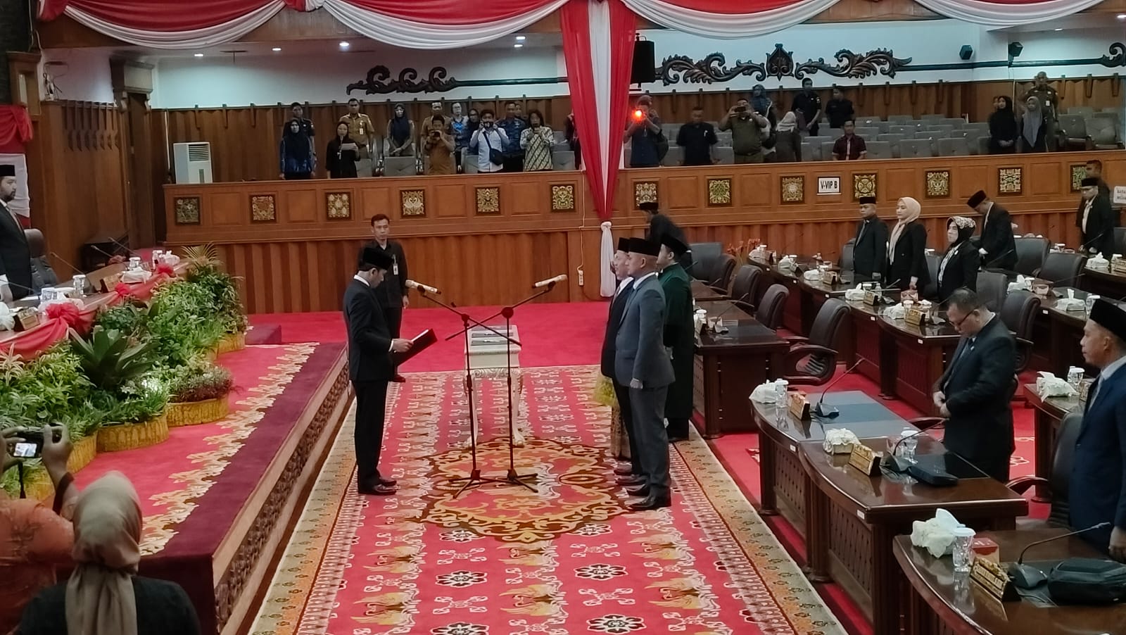 Pelantikan 3 PAW anggota DPRD Prov Jambi