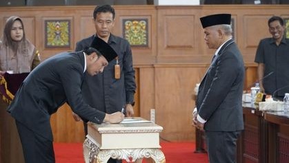Ketua DPRD Provinsi Jambi lantik Abdul Jalil