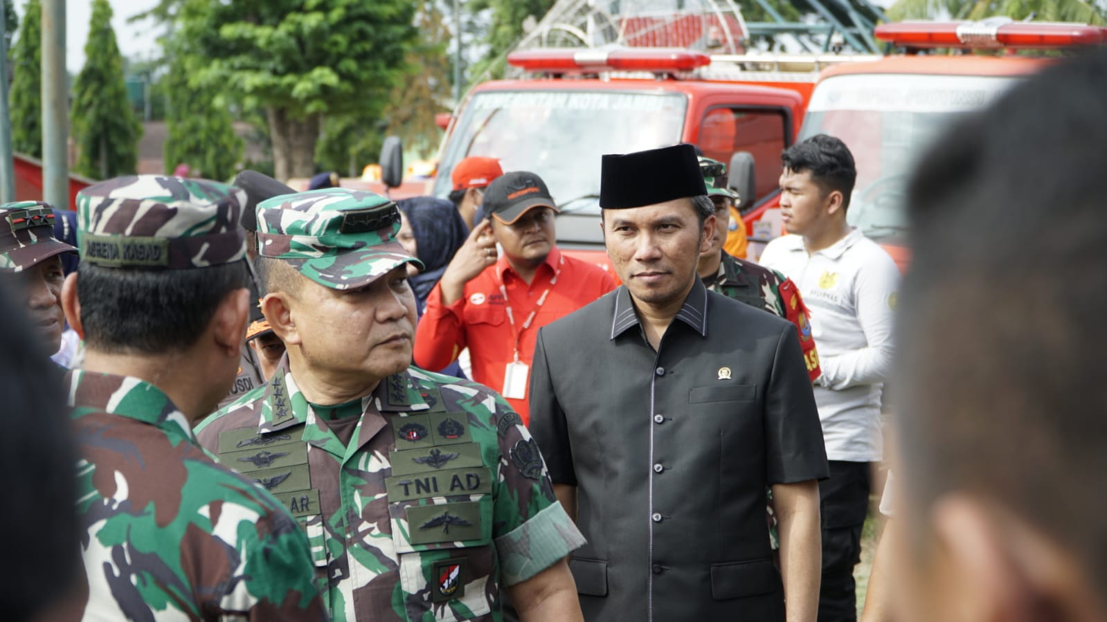 Edi Purwanto dampingi KASAD gelar personel dan perlengkapan Satgas Karhutla di Jambi, Kamis (7/9)