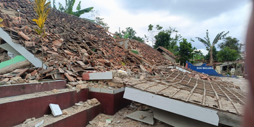 Reruntuhan akibat gempa M 5,6 di Cianjur, Jawa Barat 