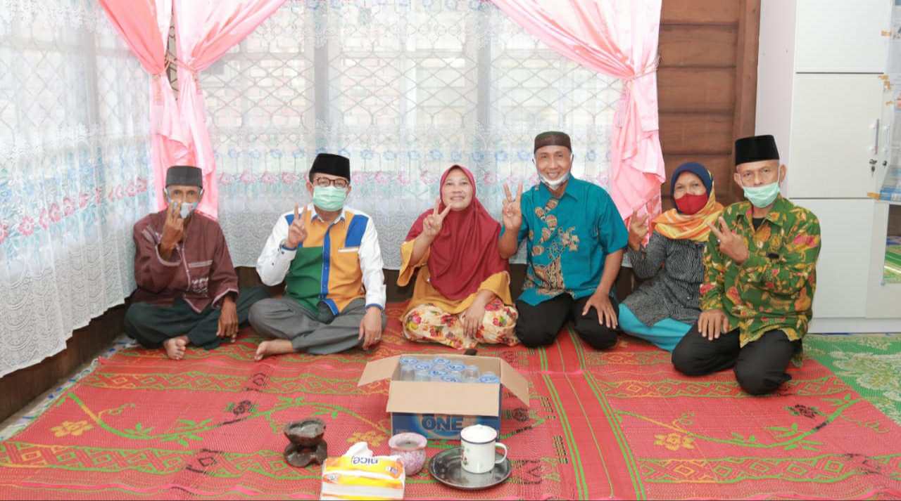 Fachrori saat silaturahmi dengan warga Kecamatan Kumpeh Ilir