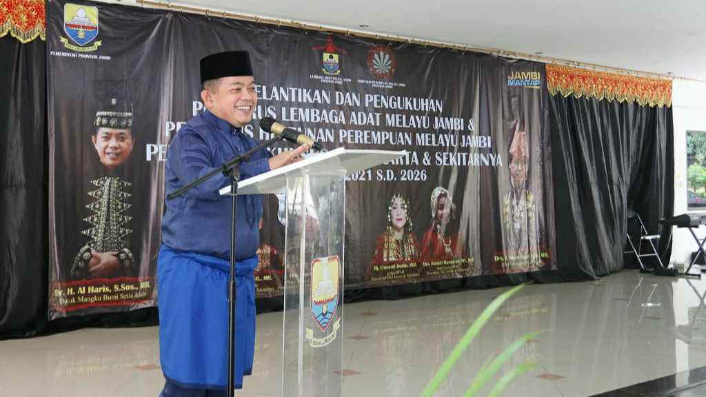 Gubernur Al Haris Ajak Pengurus Gereja HKBP Jambi Bangun Kerukunan Antarumat