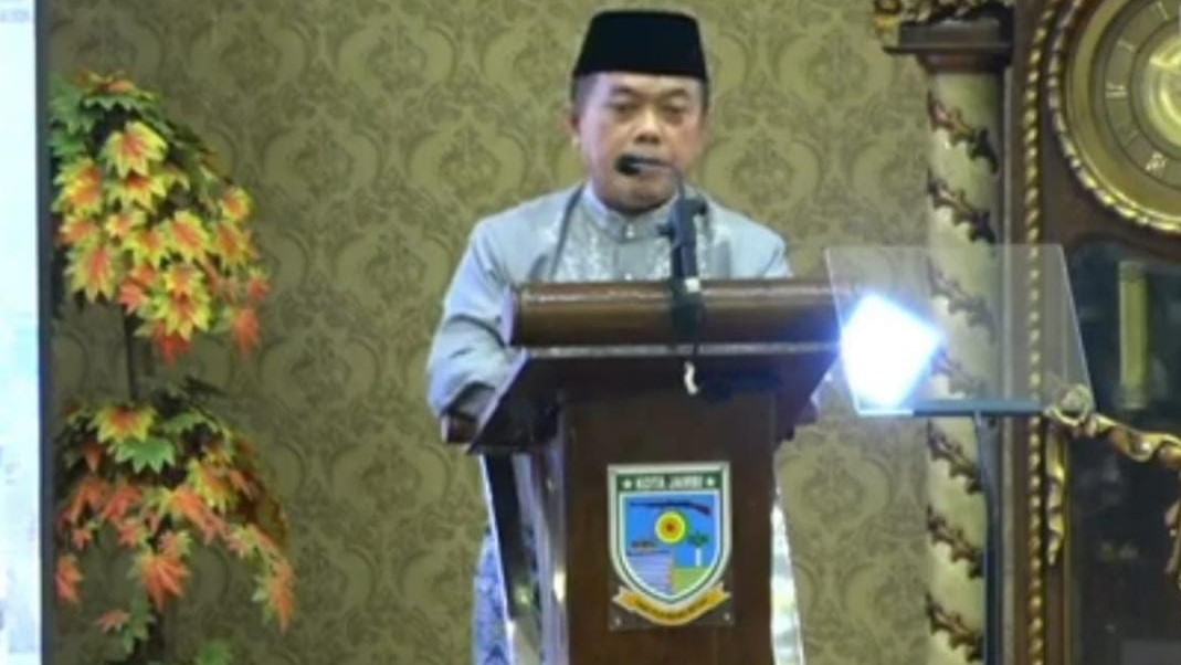 Gubernur Al Haris