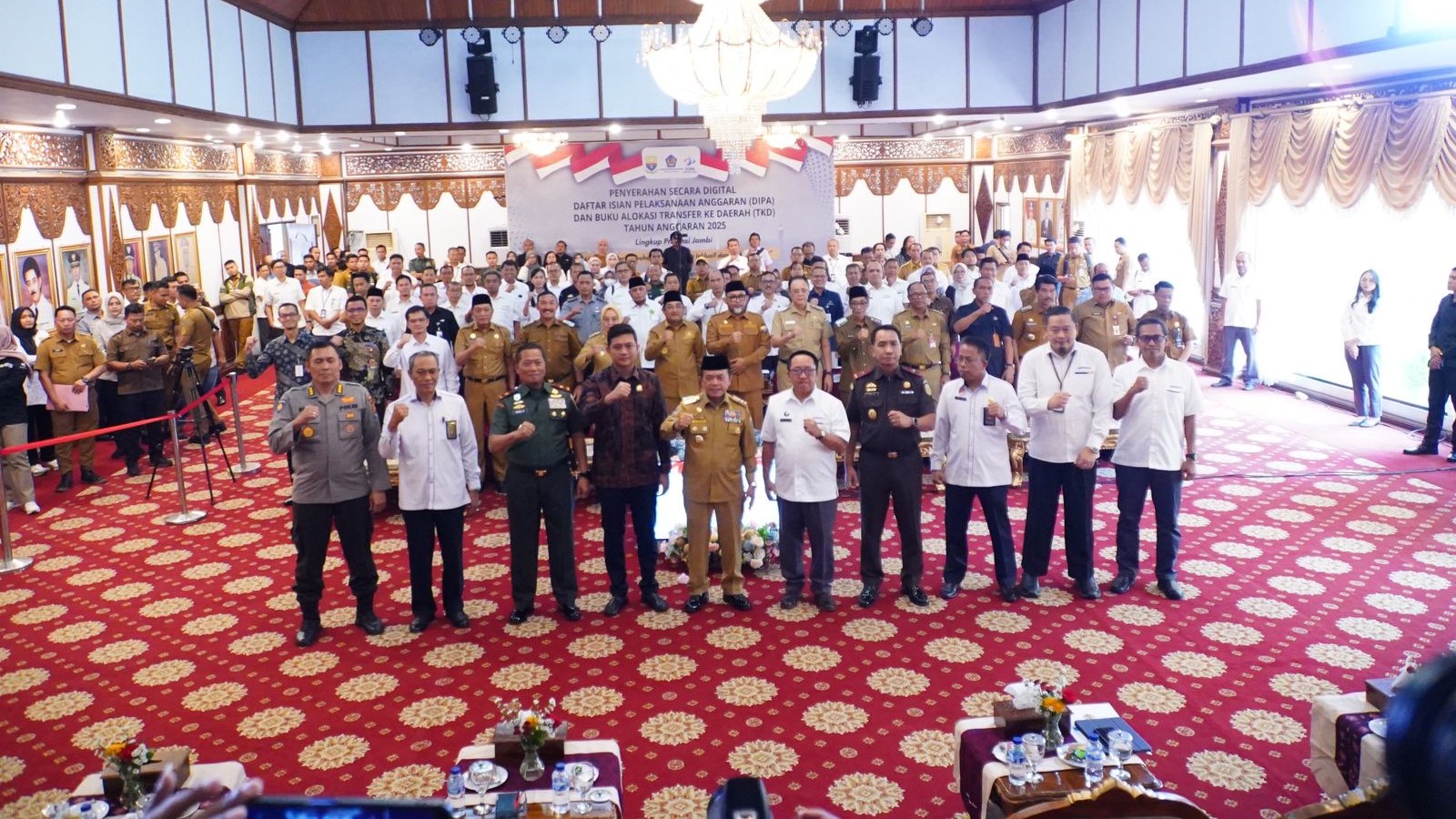Ketua DPRD hadiri penyerahan Digital DIPA tahun 2025
