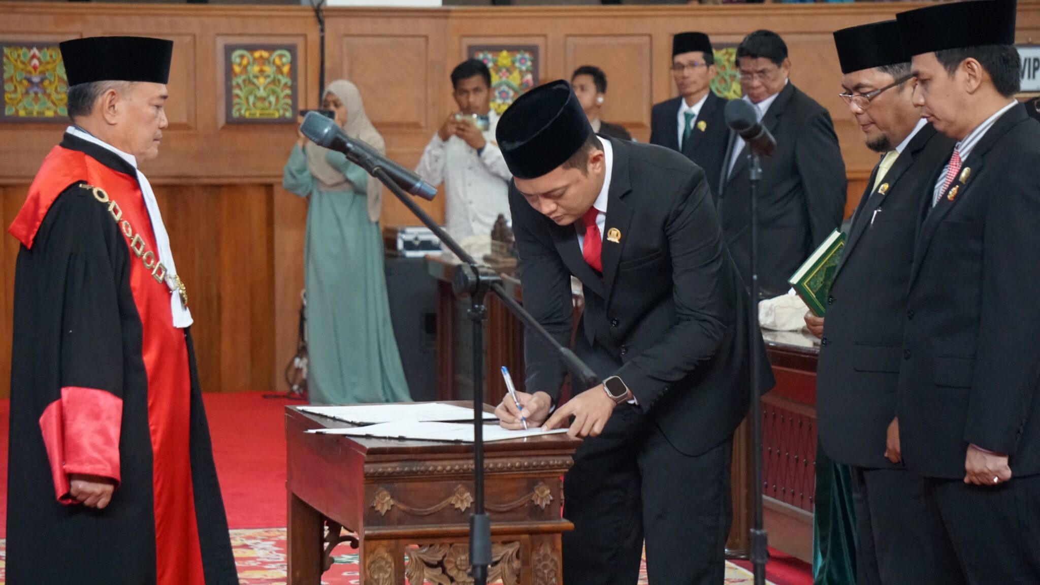 Ketua DPRD Provinsi Jambi M. Hafiz Fattah