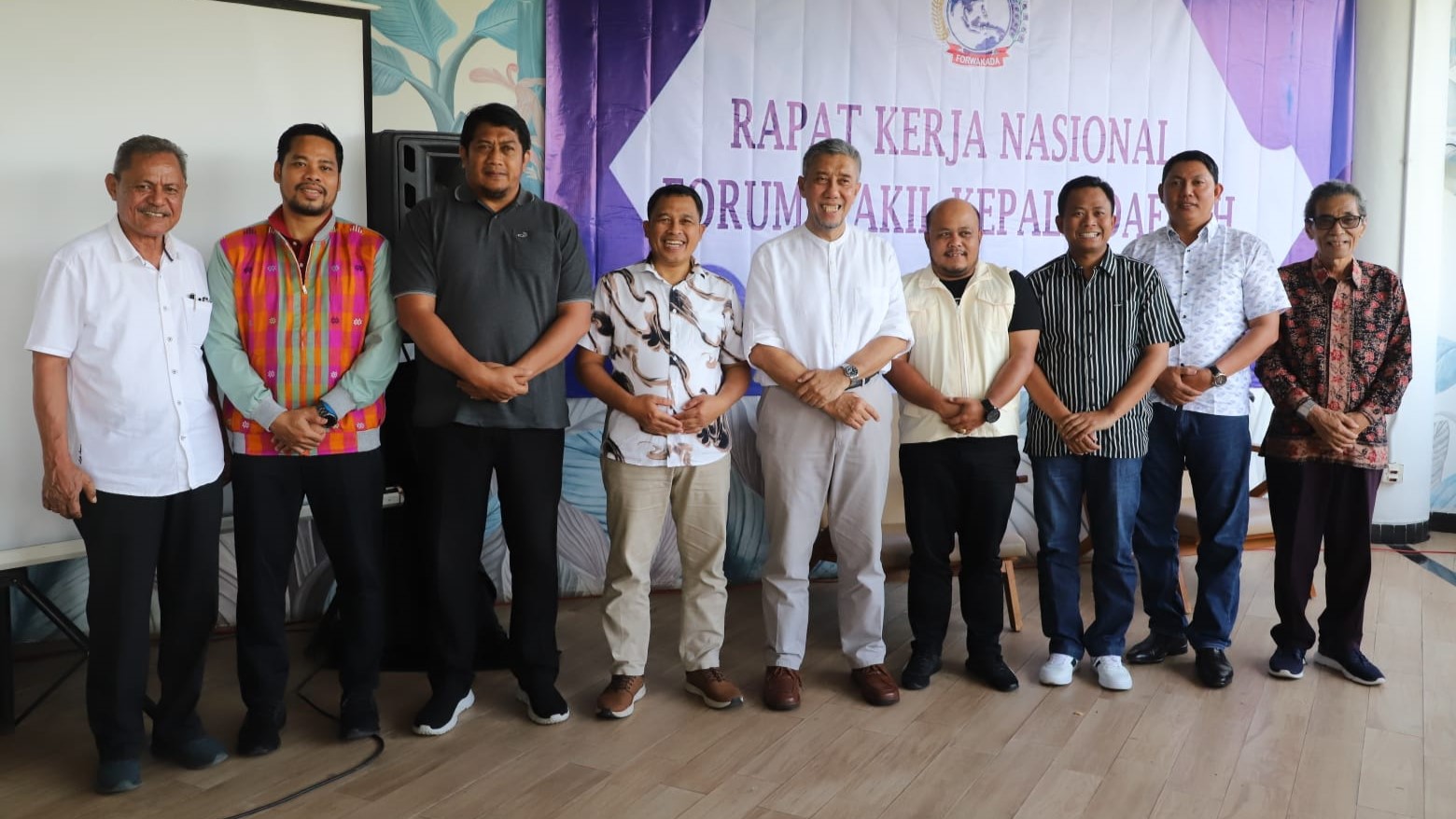 Hairan hadiri Rakernas FORWAKADA di Yogyakarta, Rabu (6/12)