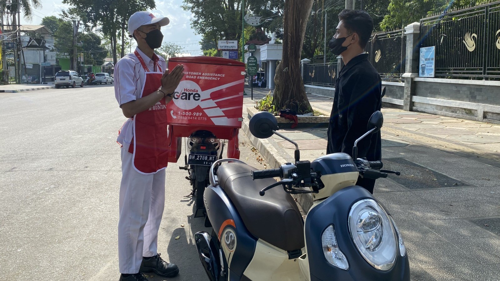 Layanan Honda Care kepada konsumen yang mengalami kendala sepeda motor di jalan