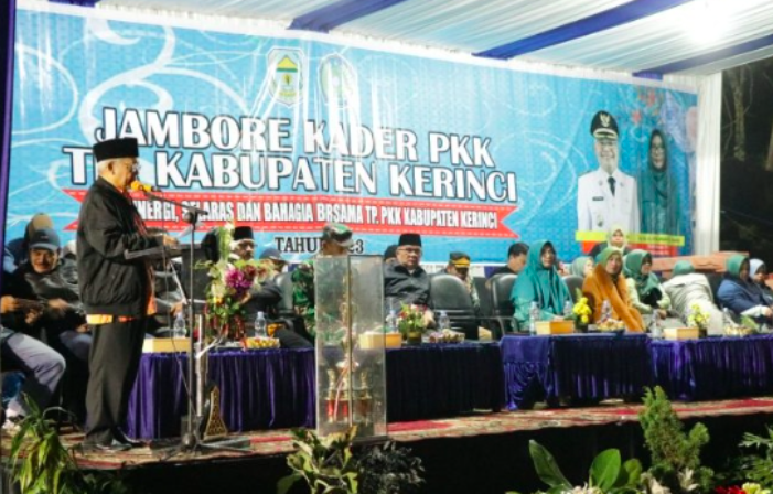 Ami Taher tutup jambore PKK tingkat Kerinci