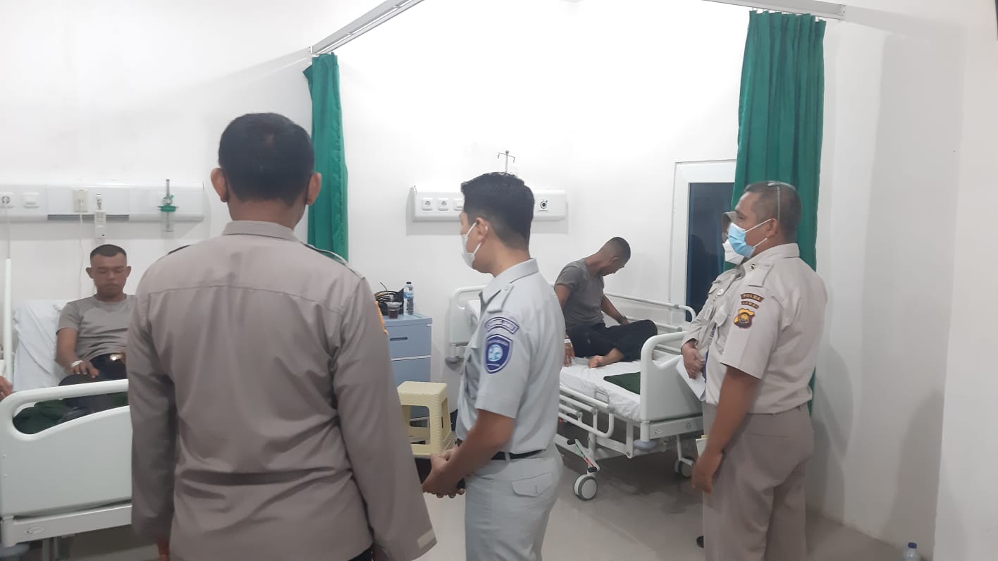 Jasa Raharja Jambi saat sambangi korban bus SPN Polda Jambi yang alami kecelakaan
