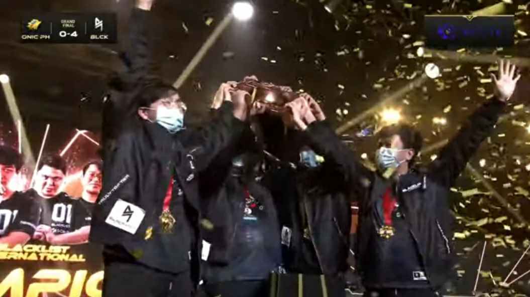 Balcklist International saat menjuarai M3 World Championship Mobile Legends