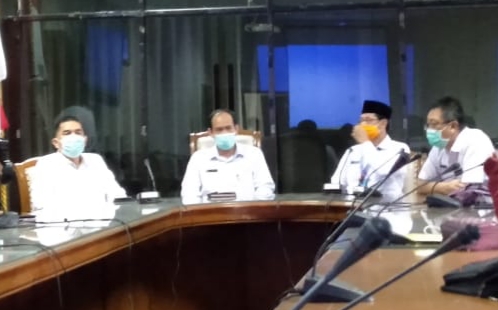 Jumpa pers Tim Gugus Tugas, Dirut RSUD, IDI dan Dinkes Provinsi Jambi