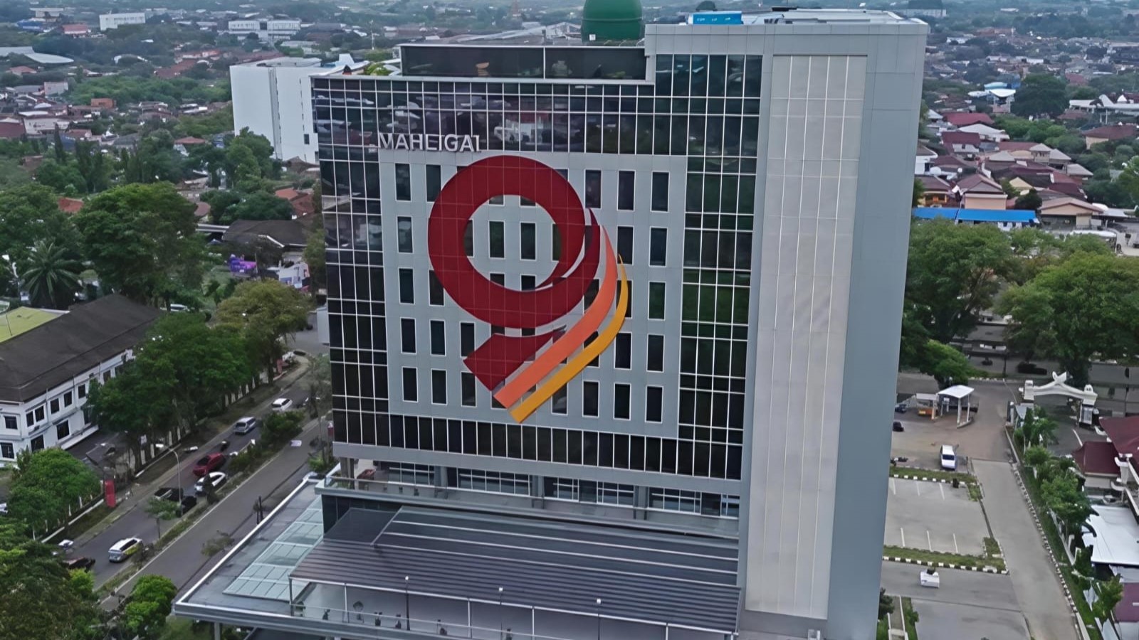 Gedung Mahligai Bank 9 Jambi