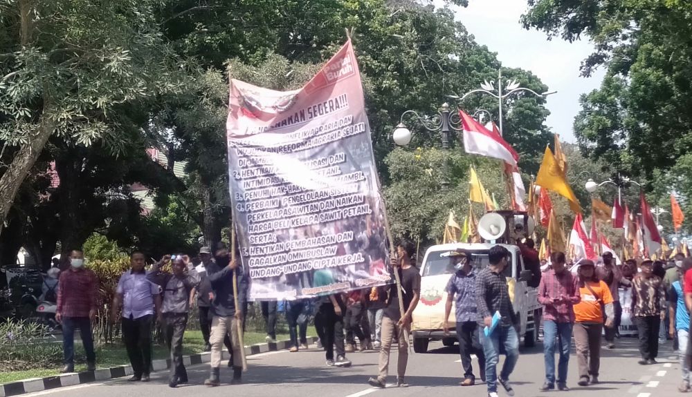 Massa aksi SPI Provinsi Jambi