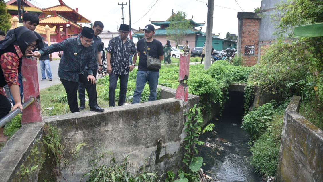 Wali Kota Maulana tinjau daerah rawan terdampak banjir
